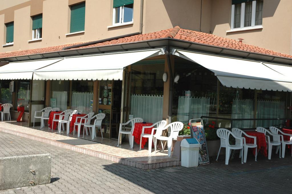 Hotel Da Angela Sedegliano Esterno foto