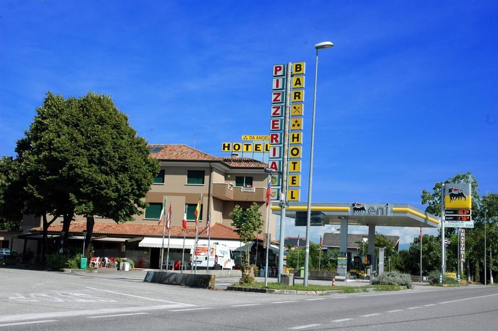 Hotel Da Angela Sedegliano Esterno foto