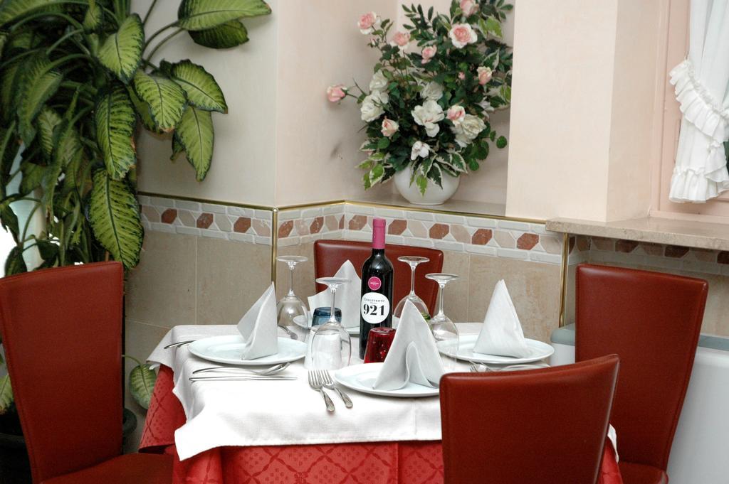 Hotel Da Angela Sedegliano Esterno foto